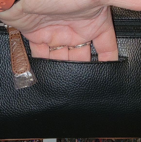 #379 B. Amici- Black/brown Handbag w/scarf/bag Charm - Picture 6 of 14